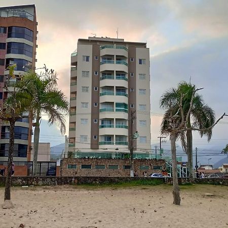 Ap na Avenida da Praia Caraguatatuba Exterior foto
