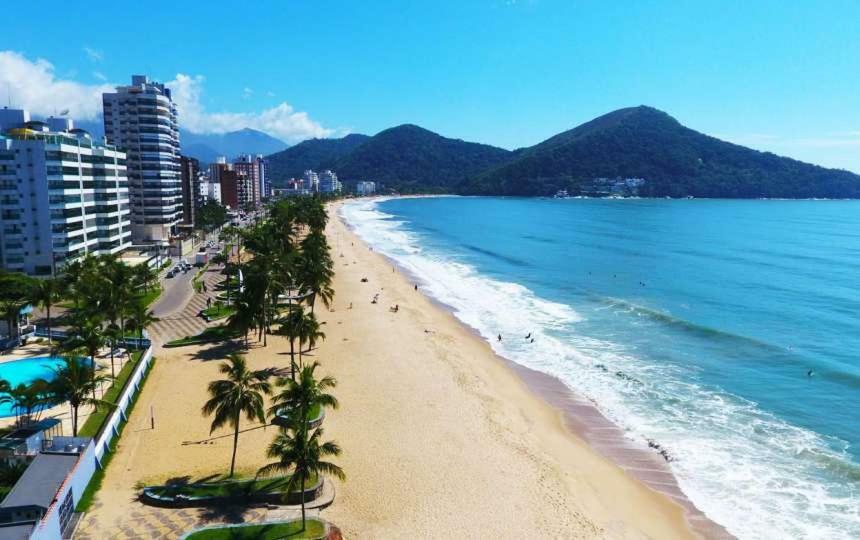 Ap na Avenida da Praia Caraguatatuba Exterior foto